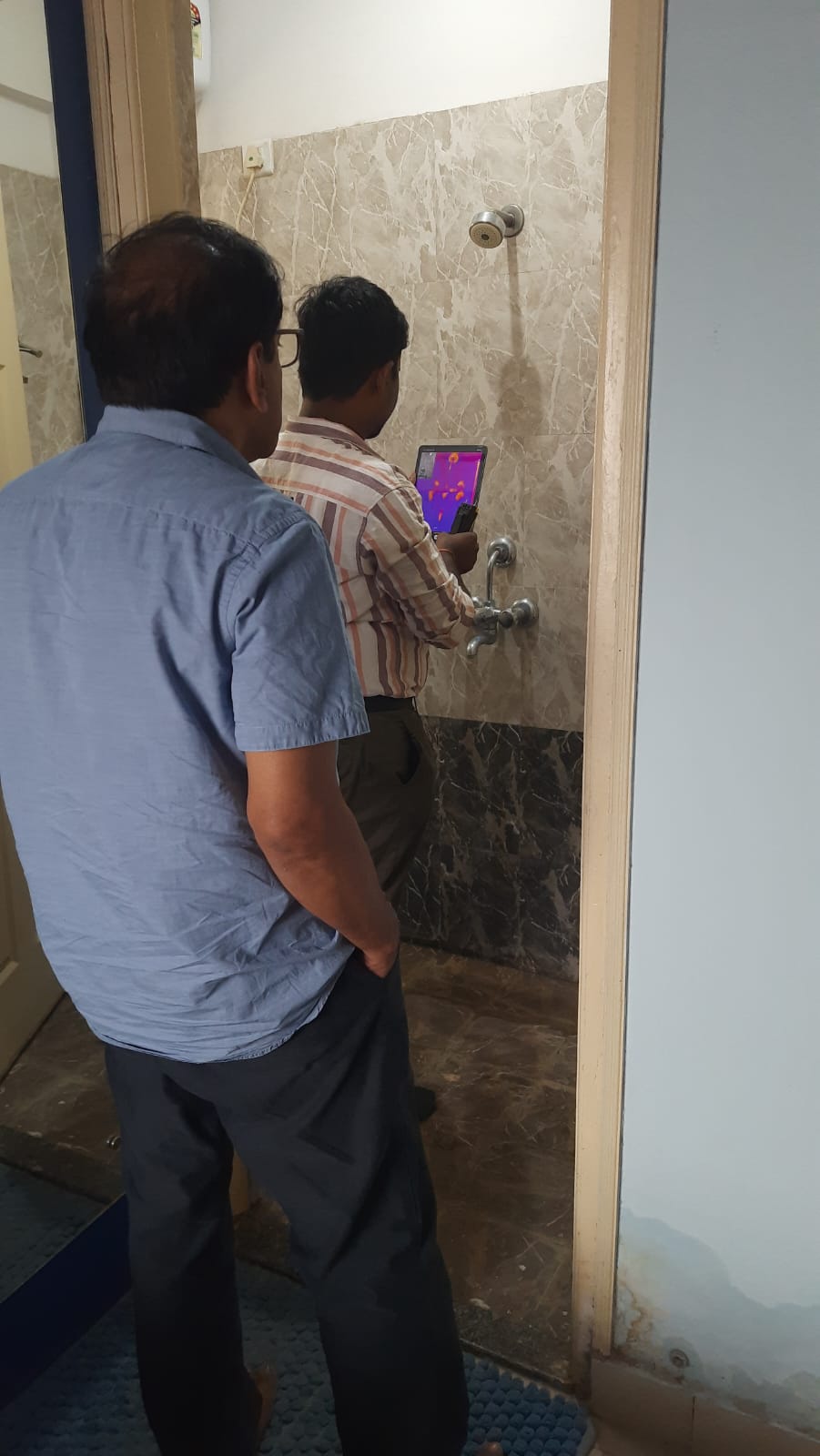 IR Thermography in bathroom